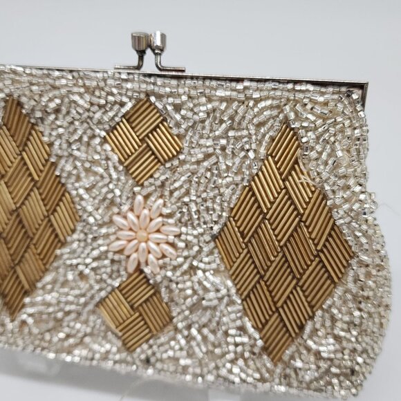Vintage 1950's Silver Pearl Diamond Pattern Hand Beaded Evening Purse Clutch - Picture 8 of 12